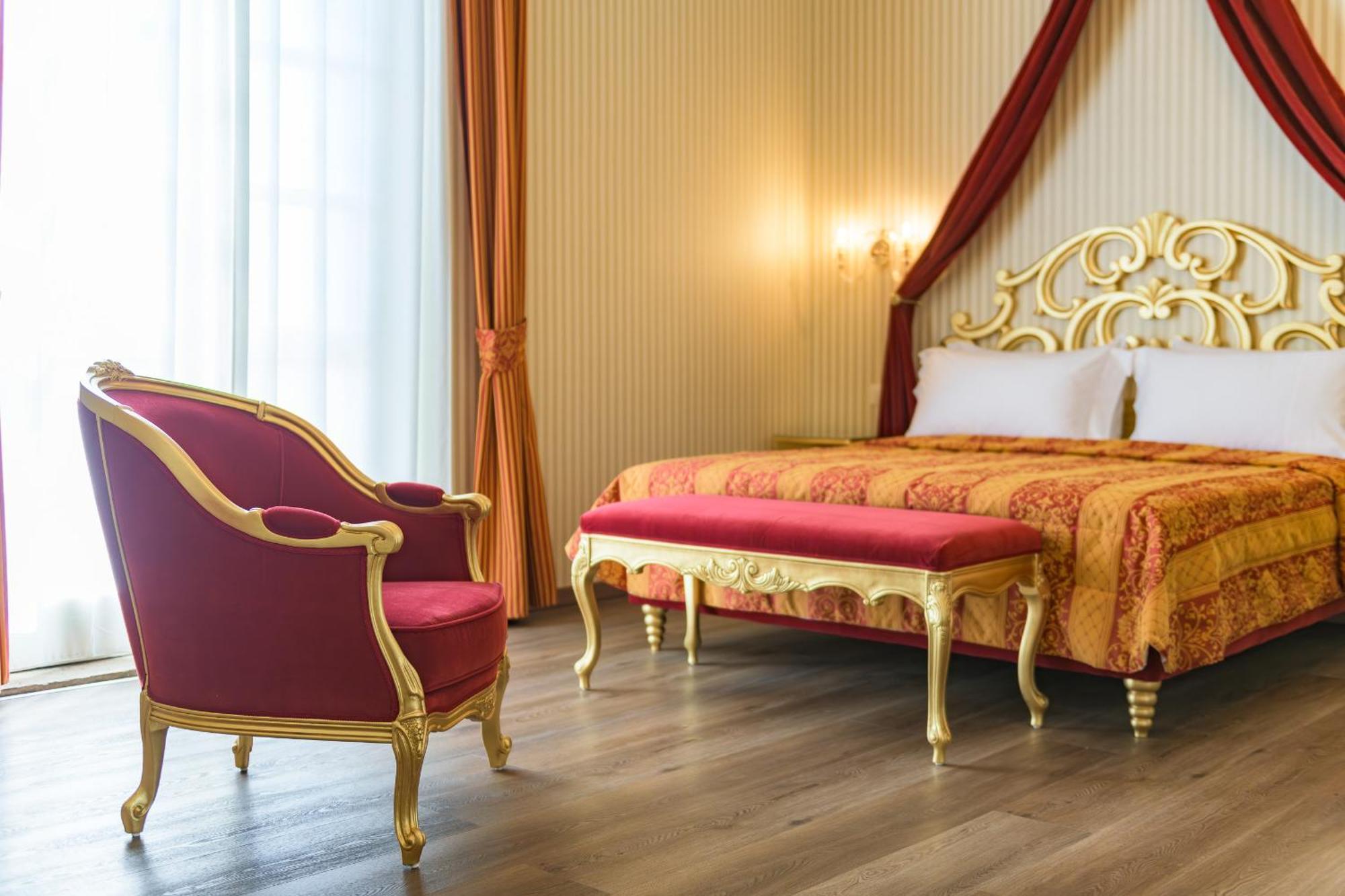 Regina Del Garda Suite 托斯科拉诺-马德尔诺 外观 照片